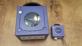 电脑评测：YouTuber完成了任天堂并建立了一个有效的GameCube Classic