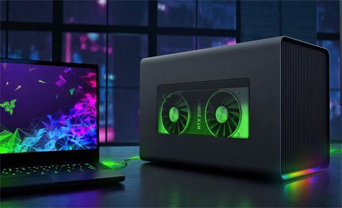 “游戏测试：Razer的新型eGPU盒子具有更强大的功能和色度RGB支持